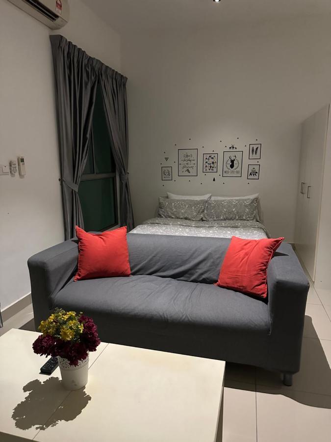 Retreat At Cybersquare Appartement Cyberjaya Buitenkant foto