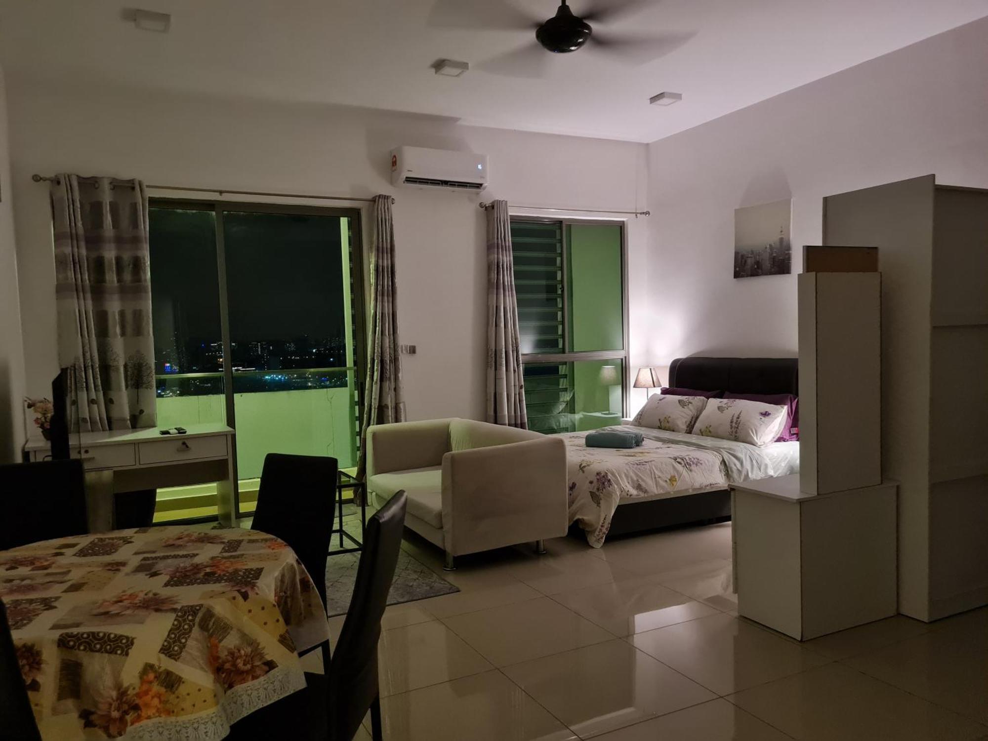 Retreat At Cybersquare Appartement Cyberjaya Buitenkant foto